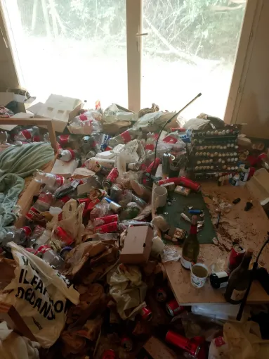 Débarras d'un appartement suite à un syndrome de Diogène à Lisle-sur-Tarn, Toulouse, Midi Débarras